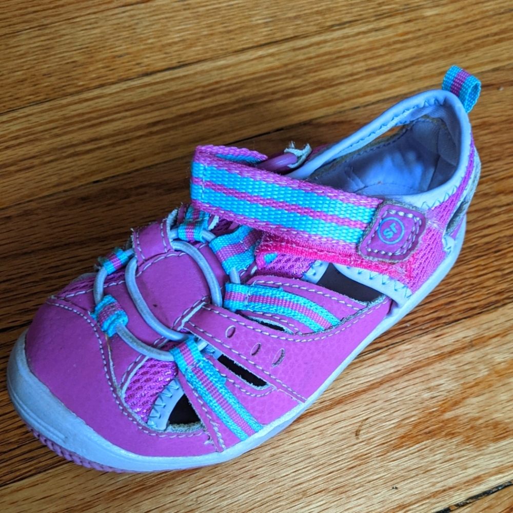 Stride Rite girls sandals shoes size 6.5